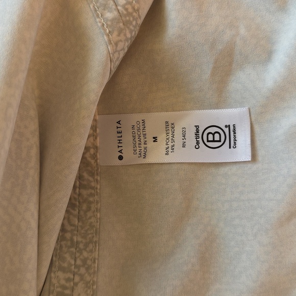 Athleta Snakeskin Print Crew Sleeveless Top size M - Picture 4 of 10